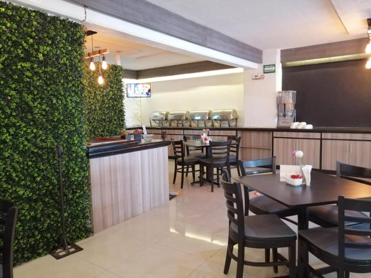 Hotel Campestre Inn Леон Екстер'єр фото