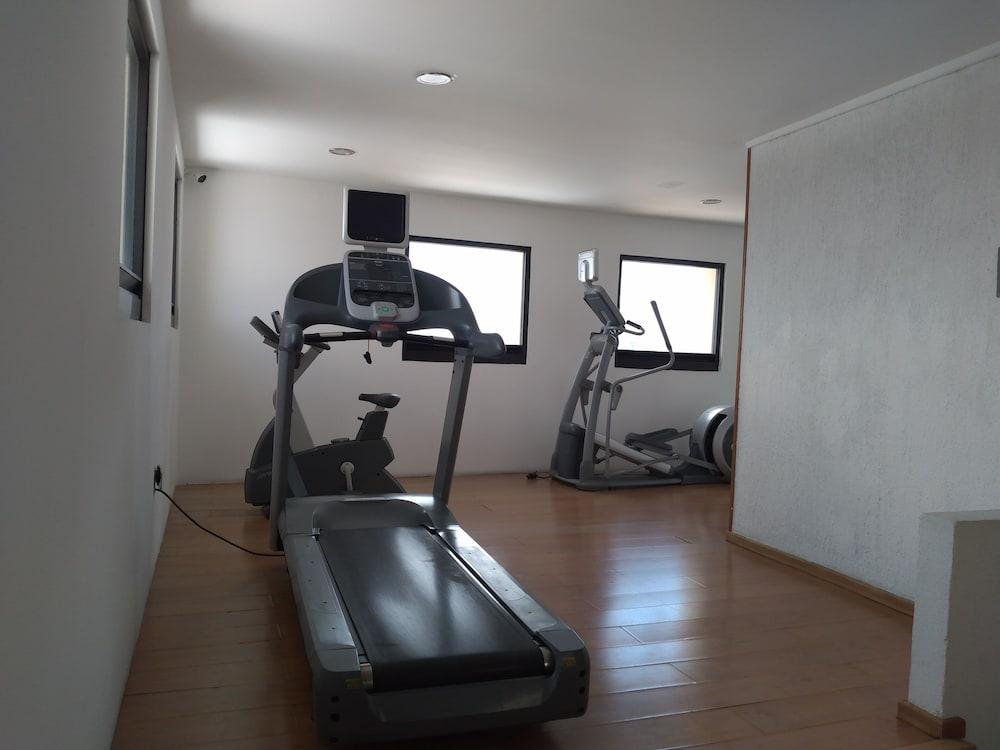 Hotel Campestre Inn Леон Екстер'єр фото